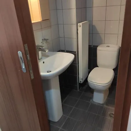 Karavela 's House 2 Apartman