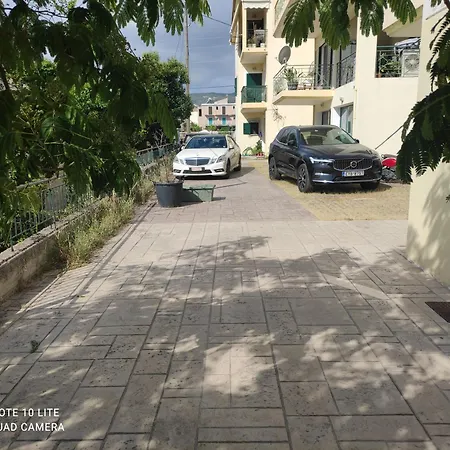Apartman Karavela 's House 2